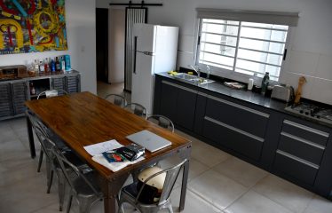 Casa de 2 dormitorios y pileta